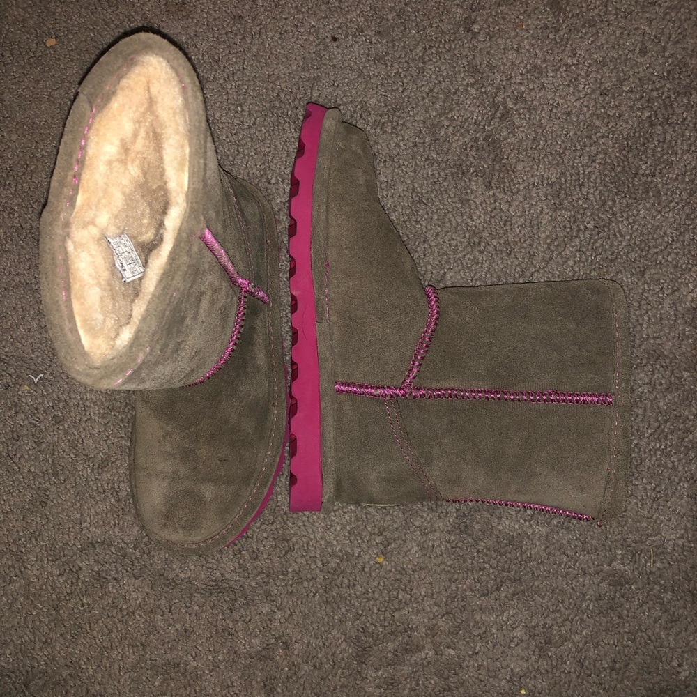 Kids Bear Paw Boots